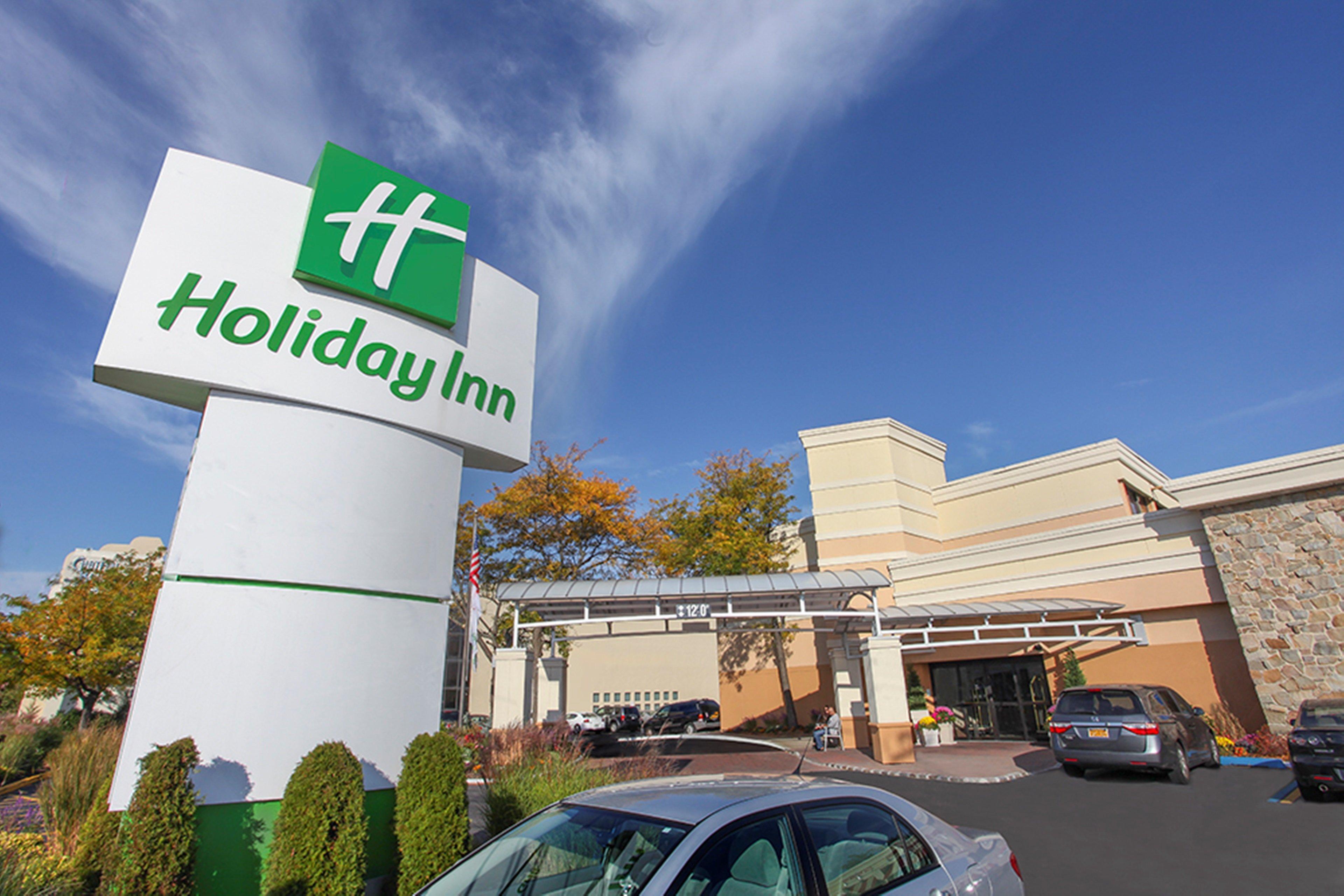 Holiday Inn Westbury-Long Island By Ihg Carle Place Exterior photo